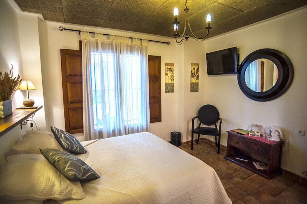 Гостевой дом Casa Bons Aires (Adults Only) Алькой Экстерьер фото